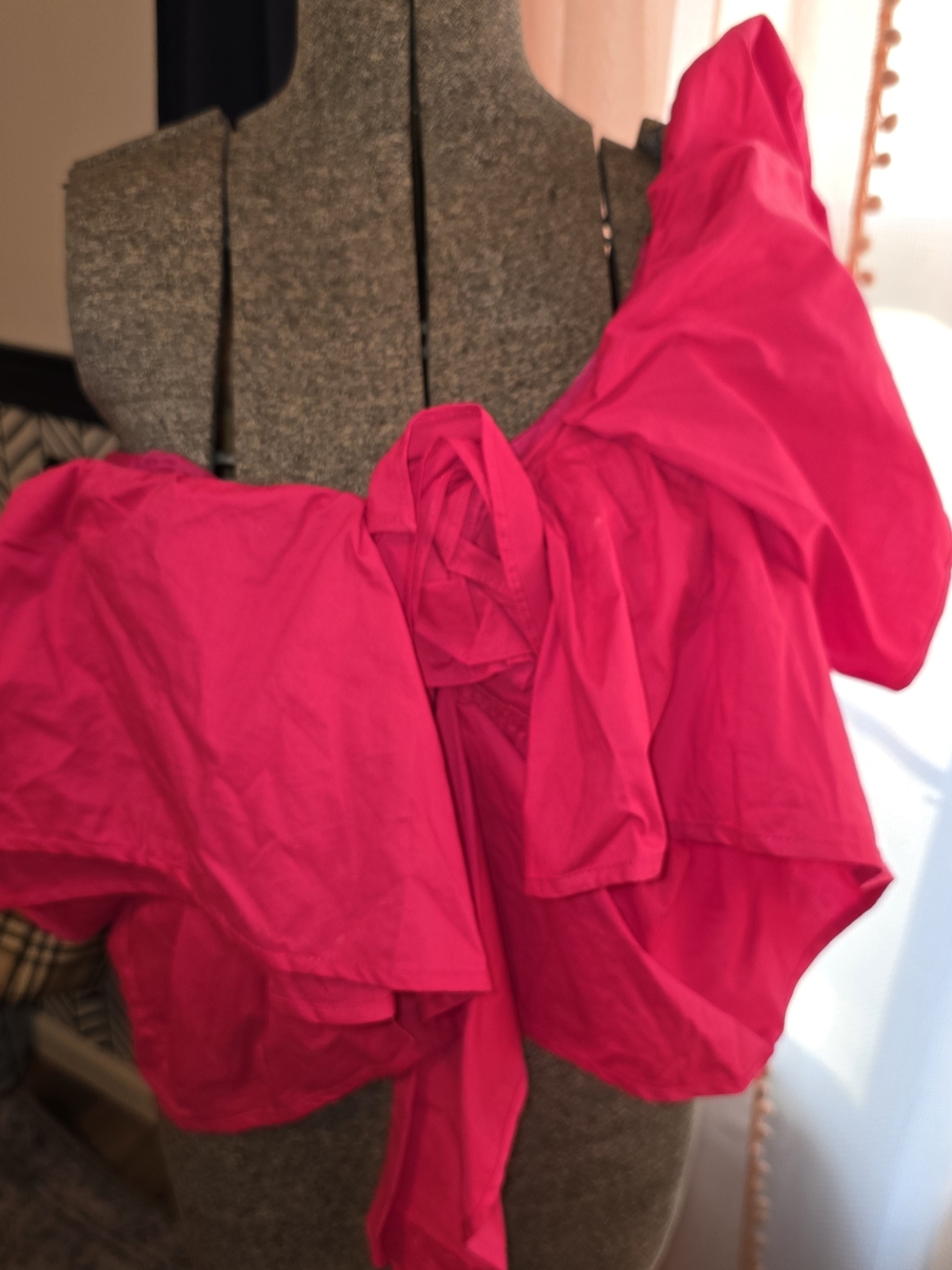New York & Company Hot Pink Off-Shoulder Crop Top